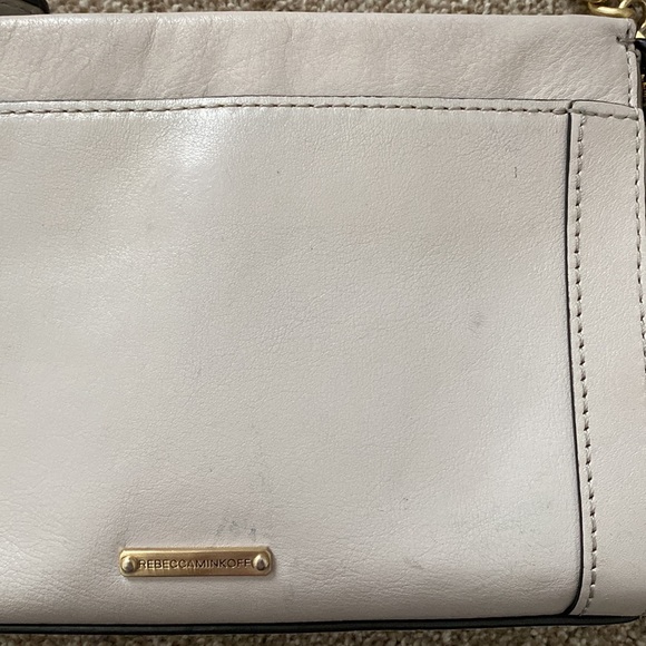 Rebecca Minkoff gold chain crossbody purse - Picture 2 of 5